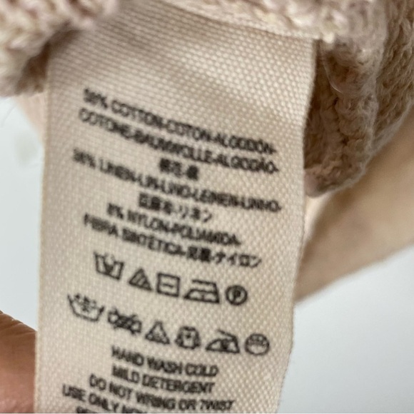 Free People deep v-neck cream long sleeve cotton linen women’s cozy top Sz XS - Picture 7 of 8